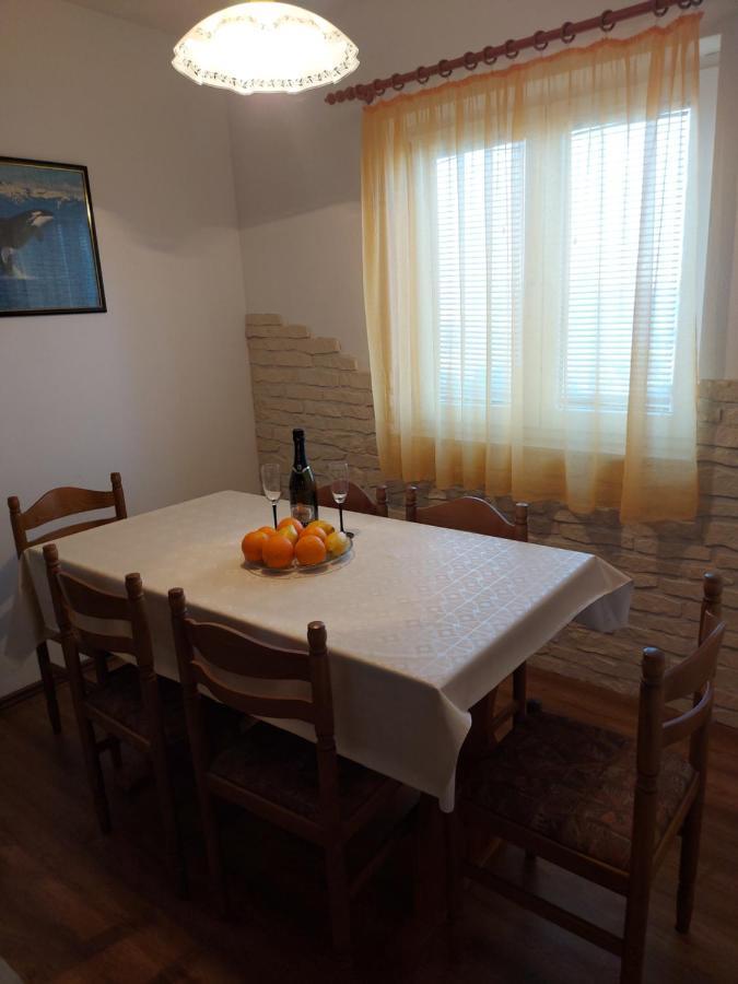 Apartmani Tatjana Округ Горни Екстериор снимка