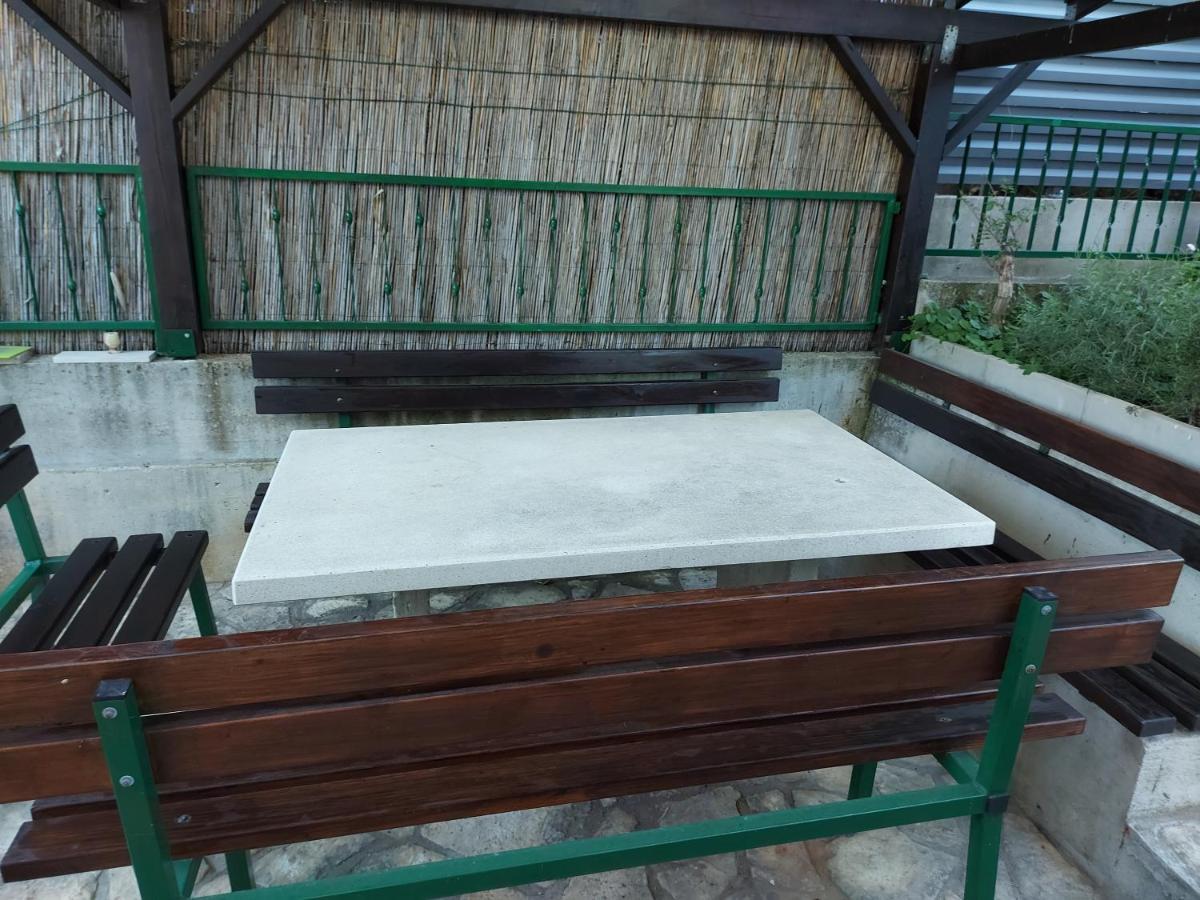 Apartmani Tatjana Округ Горни Екстериор снимка