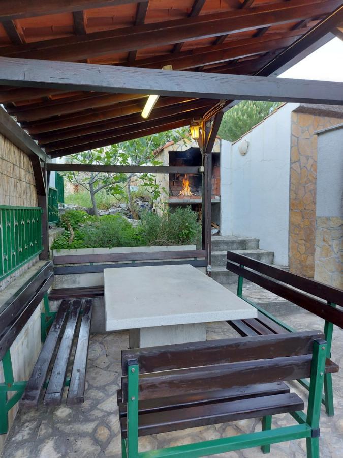 Apartmani Tatjana Округ Горни Екстериор снимка